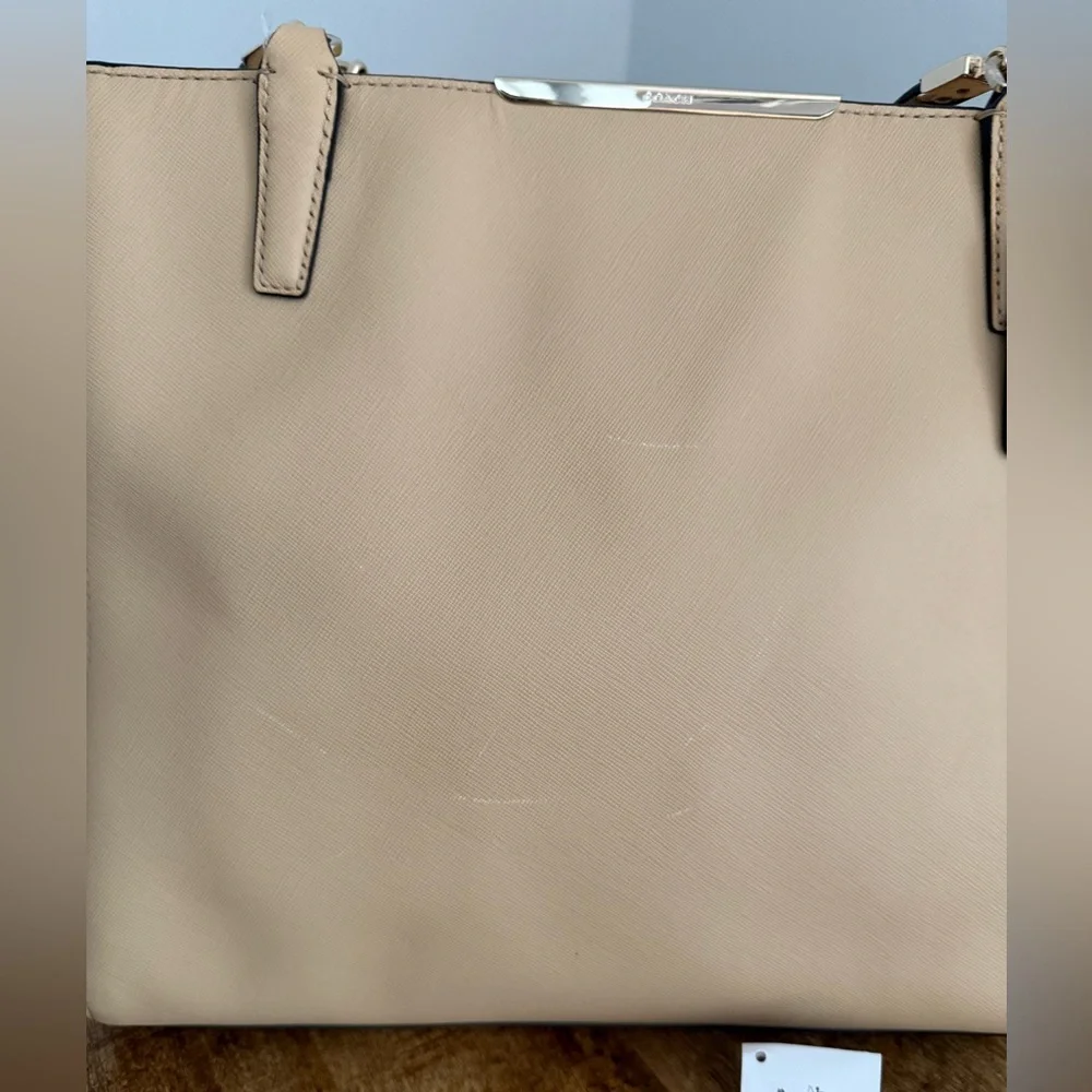 Coach | Madison Saffiano Leather Tote Bag